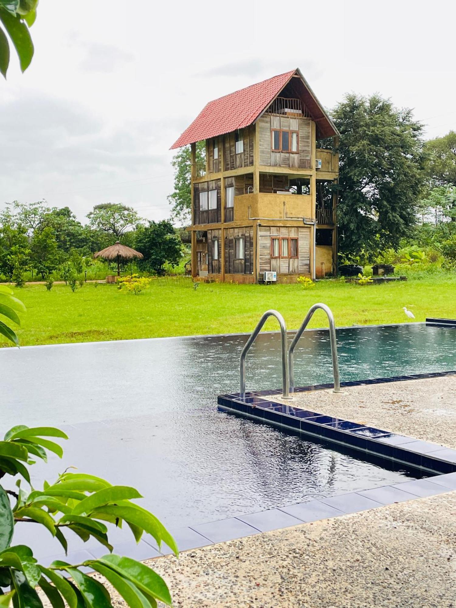 Prana Ayurveda Chalet- Sigiriya Hotel Exterior photo