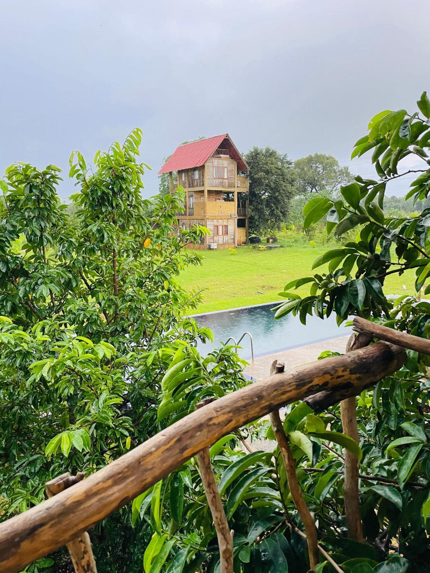 Prana Ayurveda Chalet- Sigiriya Hotel Exterior photo